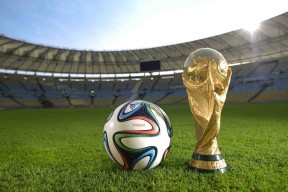 爱游戏电竞官网-陈芋汐10米跳台决赛夺冠掀起关注，陈芋汐最后一跳多少分