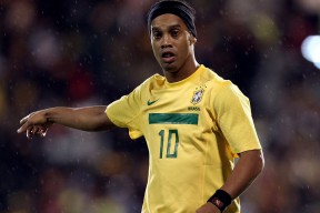 爱游戏综合娱乐-意大利组合用坚韧精神征服赛场挑战，意大利精神领袖